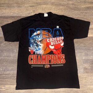 🔥 Vintage 1996 Chicago Bulls NBA Champions T-Shirt NWOT 🔥
